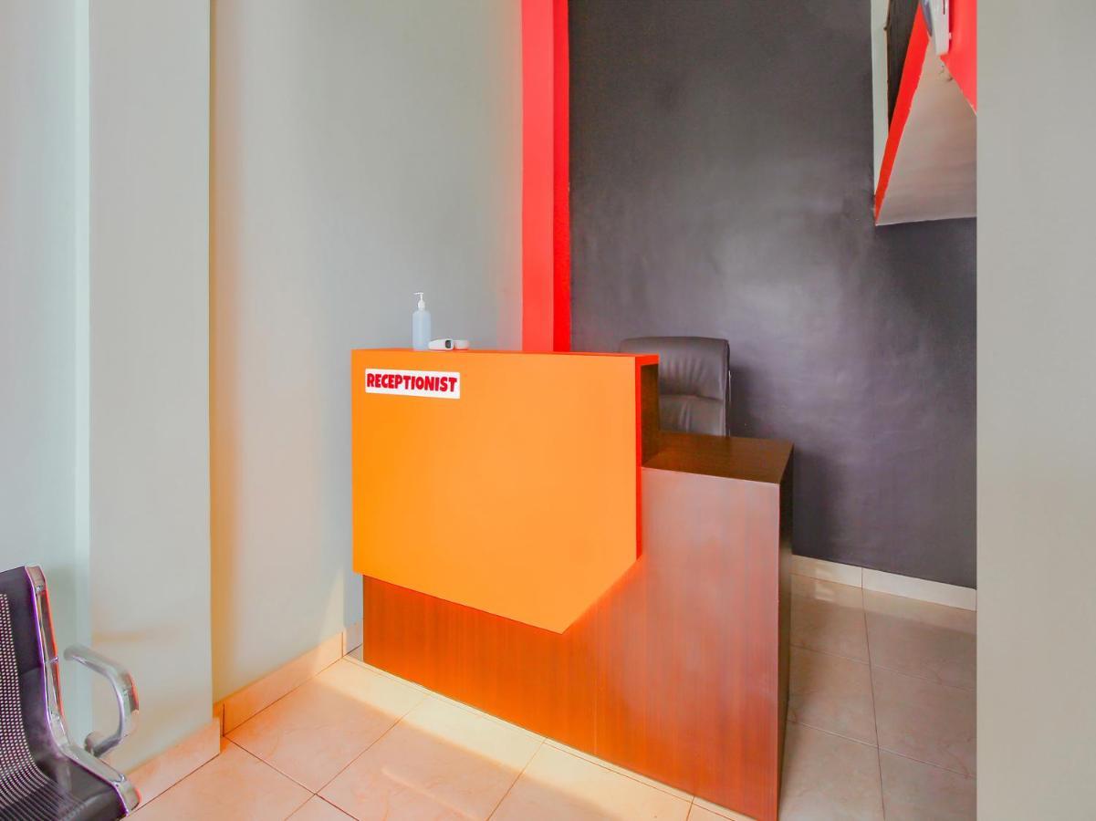Perabumulih Oyo 90063 Silver Homestay Syariah מראה חיצוני תמונה