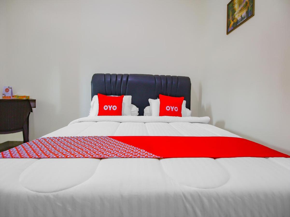 Perabumulih Oyo 90063 Silver Homestay Syariah מראה חיצוני תמונה