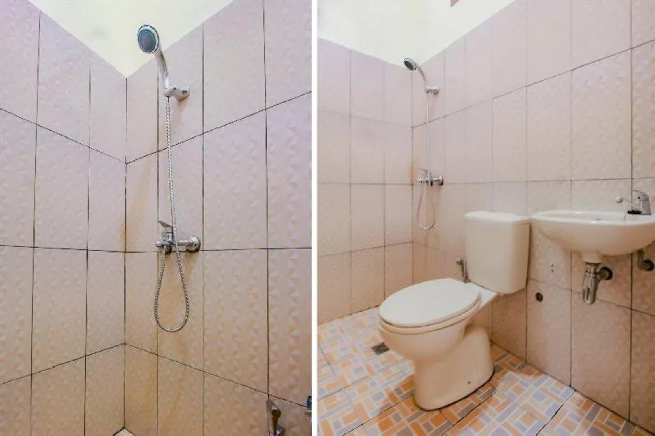 Perabumulih Oyo 90063 Silver Homestay Syariah מראה חיצוני תמונה